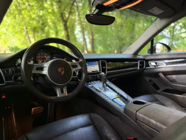 Porsche Panamera S E-Hybrid 31