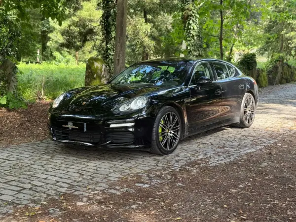 Porsche Panamera S E-Hybrid 36