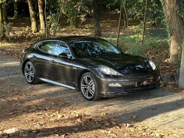 Porsche Panamera S PDK 2
