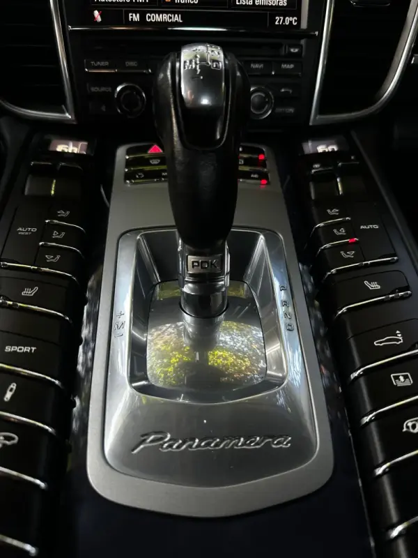 Porsche Panamera S PDK 21