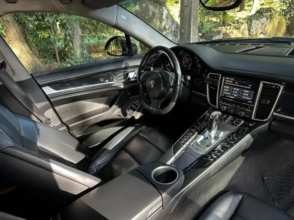 Porsche Panamera S PDK 30