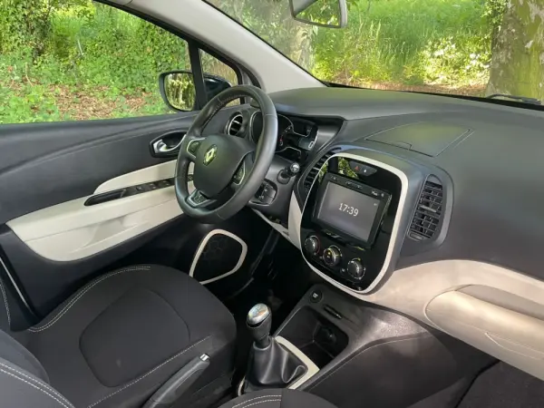 Renault Captur (ENERGY) TCe 90 INTENS 25