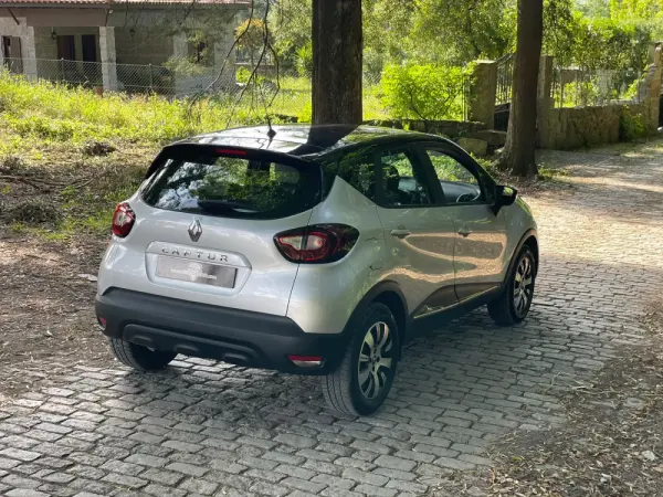 Renault Captur (ENERGY) TCe 90 INTENS 32