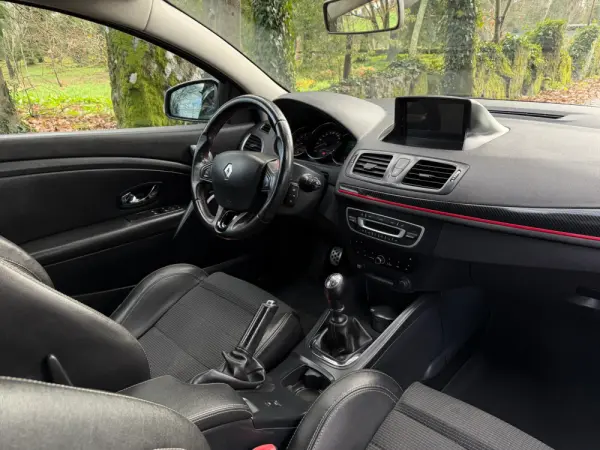 Renault Mégane Coupe 1.5 dCi GT Line 9
