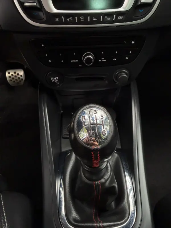Renault Mégane Coupe 1.5 dCi GT Line 17