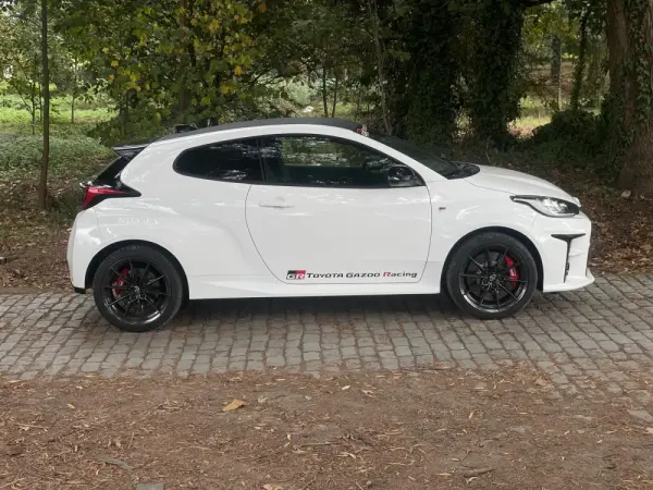 Toyota GR Yaris c/ High-Performance-Pack 8