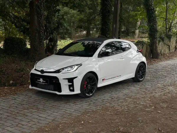 Toyota GR Yaris c/ High-Performance-Pack 53