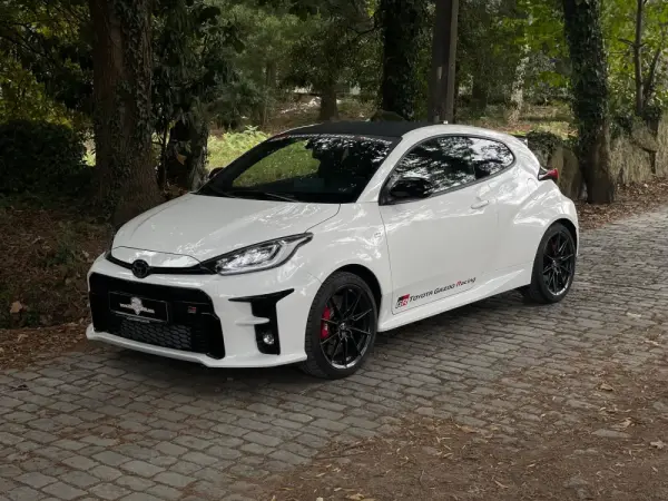 Toyota GR Yaris c/ High-Performance-Pack 56