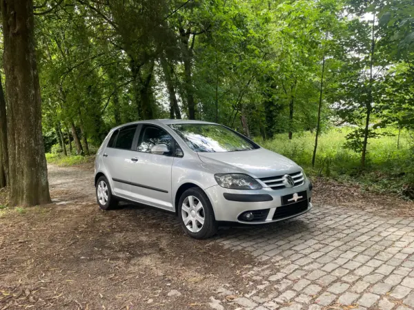 Volkswagen Golf Plus 1.9 TDi BlueM. Confortline 2