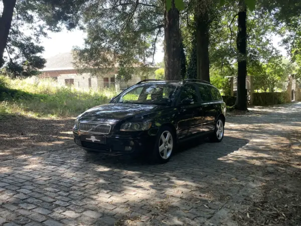 Volvo V50 2.0 D Nível 2 4