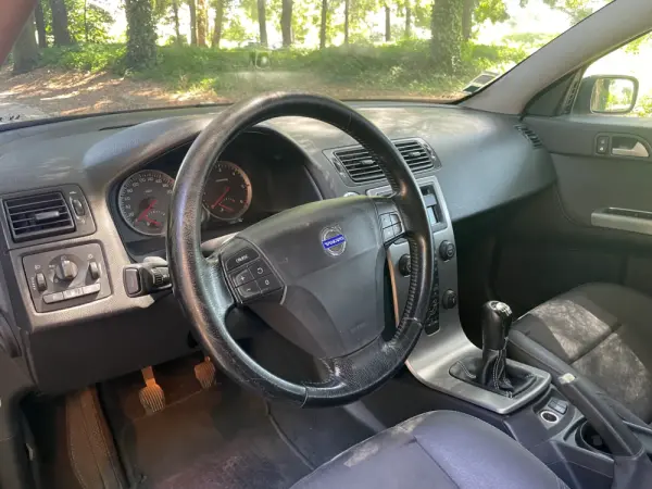 Volvo V50 2.0 D Nível 2 23