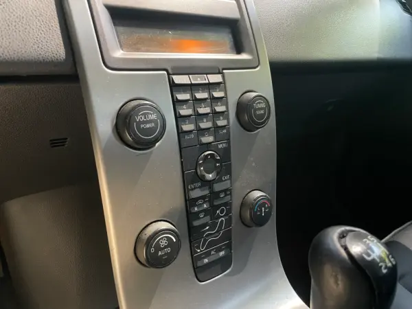 Volvo V50 2.0 D Nível 2 27