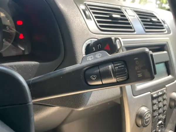Volvo V50 2.0 D Nível 2 35