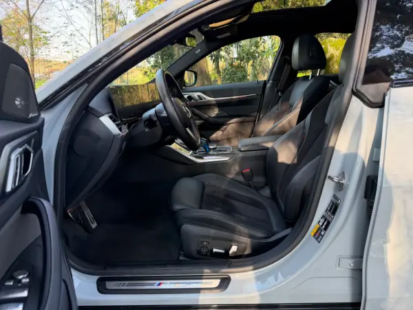 BMW i4 eDrive40 Pack Desportivo M Pro 20