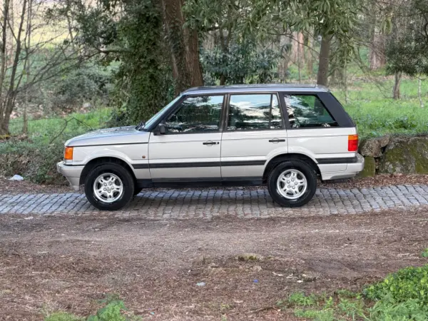 Land Rover Range Rover Outro 9