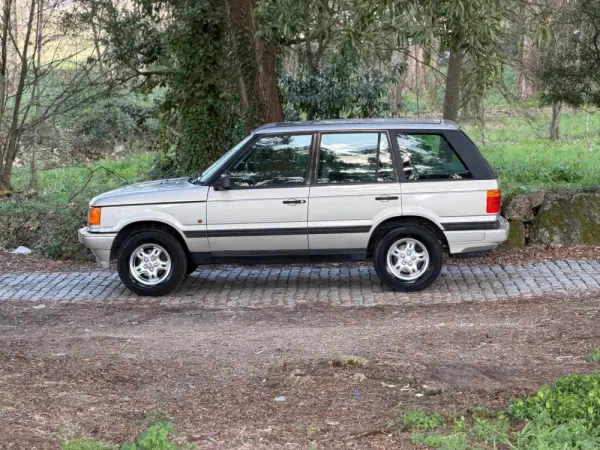 Land Rover Range Rover Outro 35