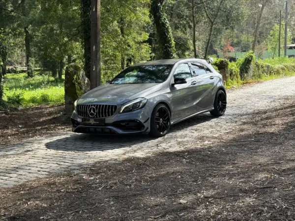 Mercedes-Benz A 180 d AMG Line 22