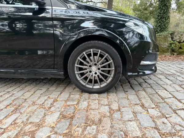 Mercedes-Benz B 250 e Electric Drive 9