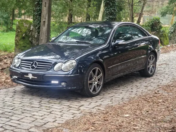 Mercedes-Benz CLK 240 Outro 37