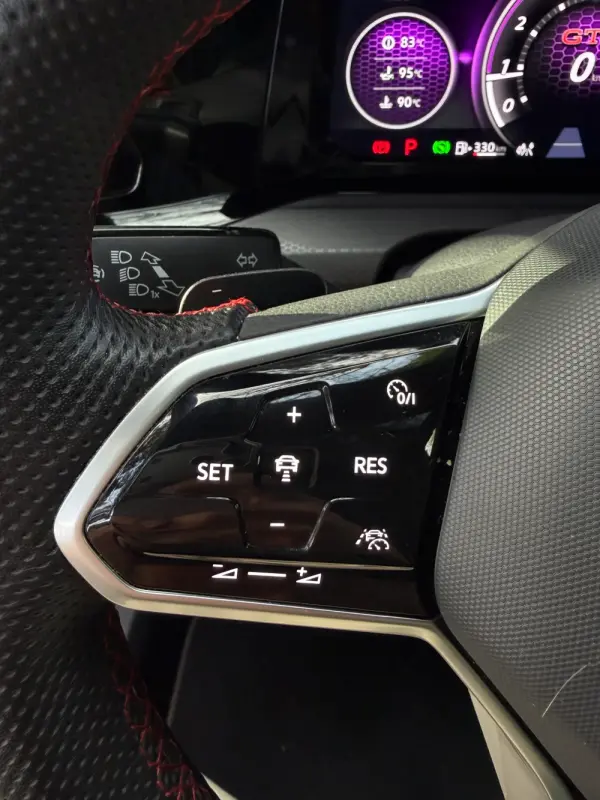 Volkswagen Golf 2.0 TSI GTI Clubsport DSG 16