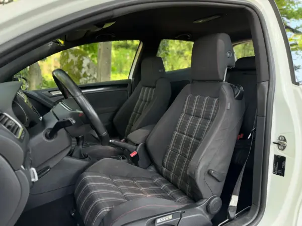 Volkswagen Golf 2.0 TSi GTI 17