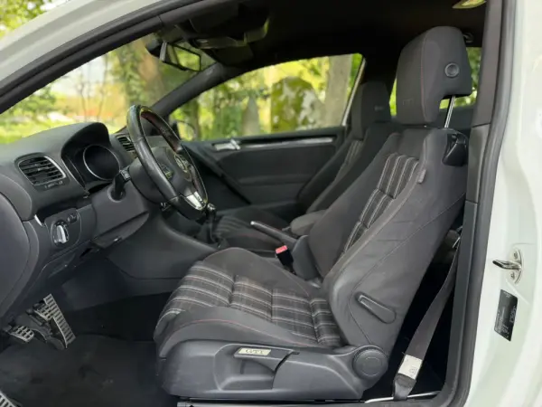 Volkswagen Golf 2.0 TSi GTI 18