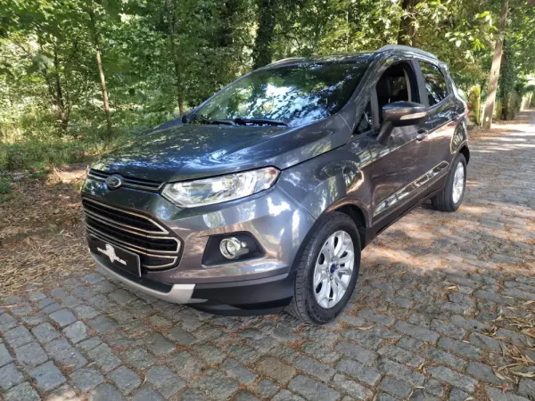 Ford EcoSport 1.0 EcoBoost Titanium 4