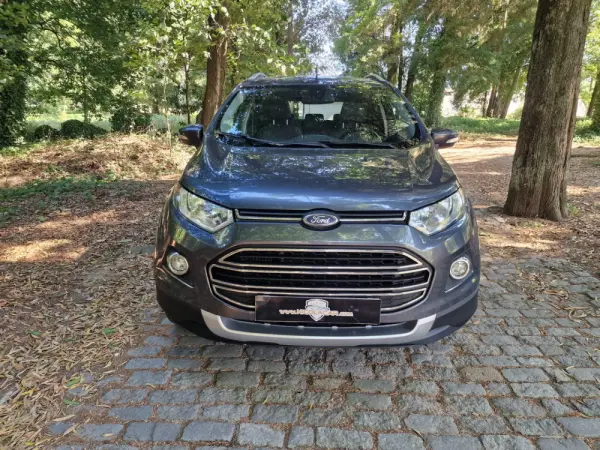 Ford EcoSport 1.0 EcoBoost Titanium 19