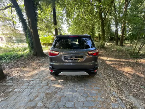 Ford EcoSport 1.0 EcoBoost Titanium 23
