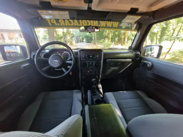 Jeep Wrangler 2.8 CRD MTX Sport 31
