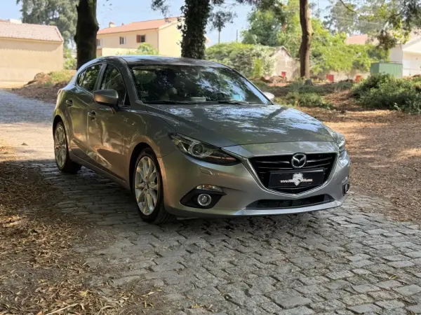 Mazda 3 M3 1.5 Sky-D Exc.P.L.+P.HT Navi 2