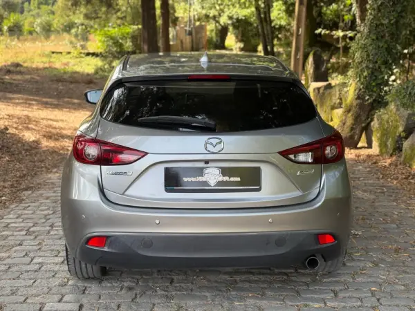 Mazda 3 M3 1.5 Sky-D Exc.P.L.+P.HT Navi 40