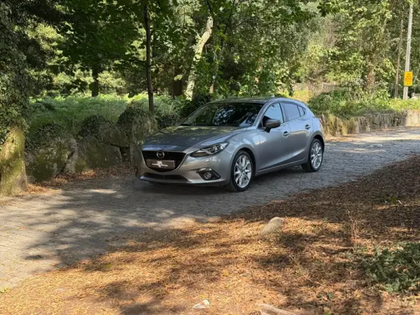 Mazda 3 M3 1.5 Sky-D Exc.P.L.+P.HT Navi 35