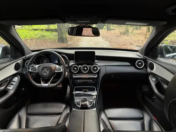 Mercedes-Benz C 300 h AMG Line 23