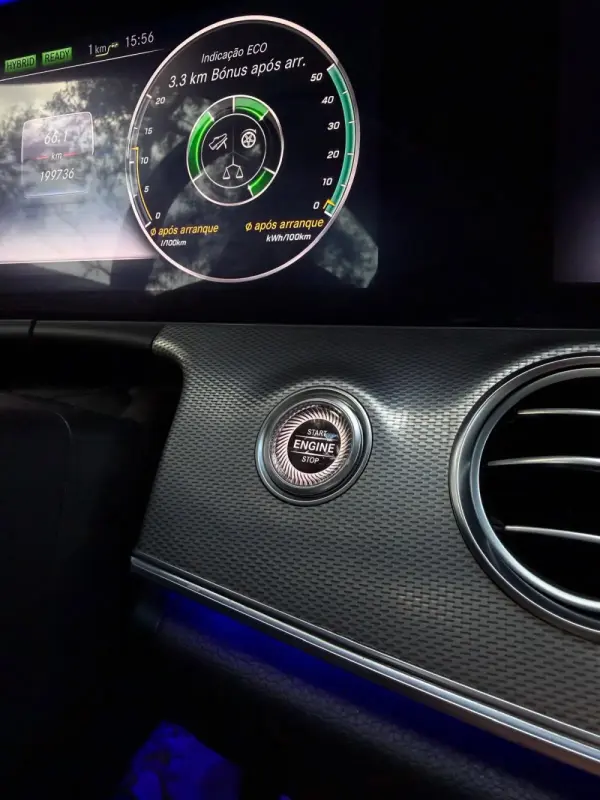 Mercedes-Benz E 300 de AMG Line 30