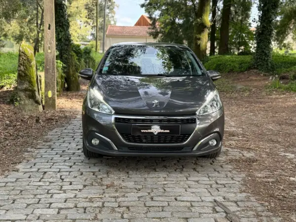 Peugeot 208 PureTech 82 Start & Stop Allure 3