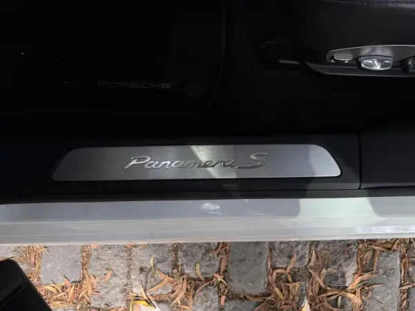 Porsche Panamera S E-Hybrid 31