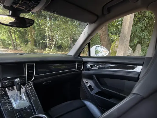 Porsche Panamera S E-Hybrid 16