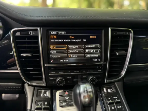 Porsche Panamera S E-Hybrid 23