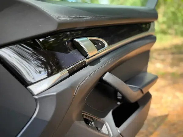 Porsche Panamera S E-Hybrid 32