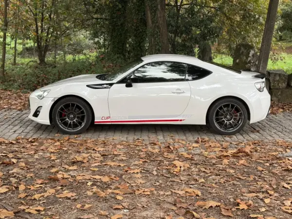 Toyota GT86 2.0D-4S Sport AT 9