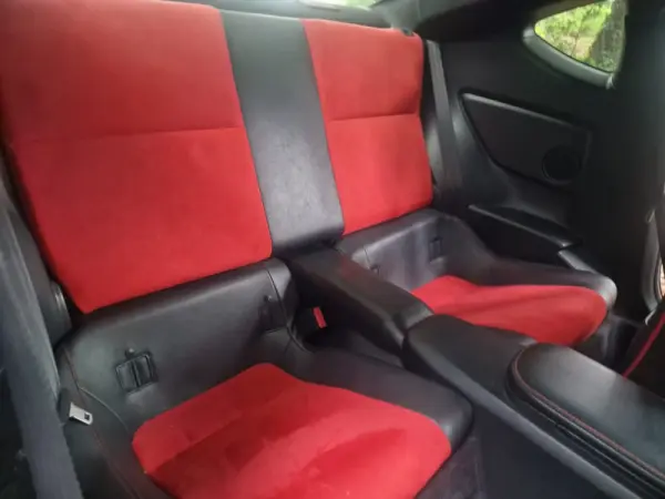 Toyota GT86 2.0D-4S Sport AT 13