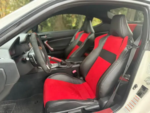 Toyota GT86 2.0D-4S Sport AT 24