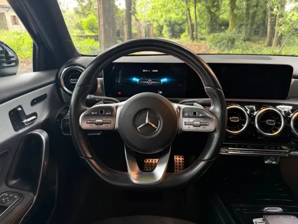 Mercedes-Benz A 180 d AMG Line Aut. 18