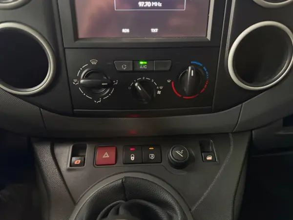 Citroen Berlingo 1.6 BlueHDi Feel 19
