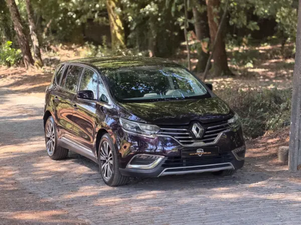 Renault Espace 1.6 dCi Initiale Paris EDC 47