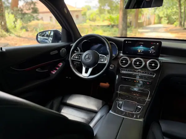 Mercedes-Benz GLC 300 e 4Matic 14