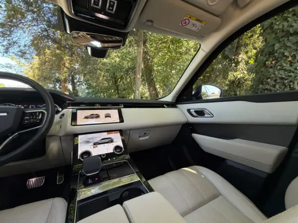 Land Rover Range Rover Velar D200 S 41