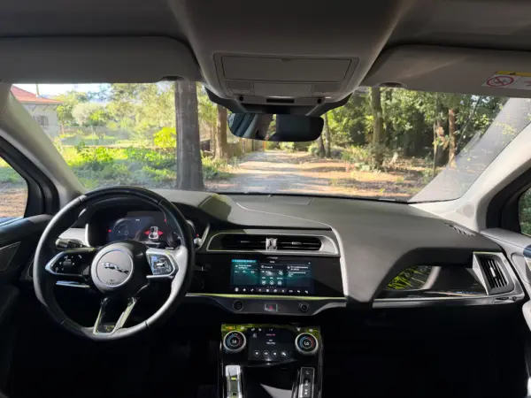 Jaguar I-Pace EV400 R-Dynamic HSE AWD 18