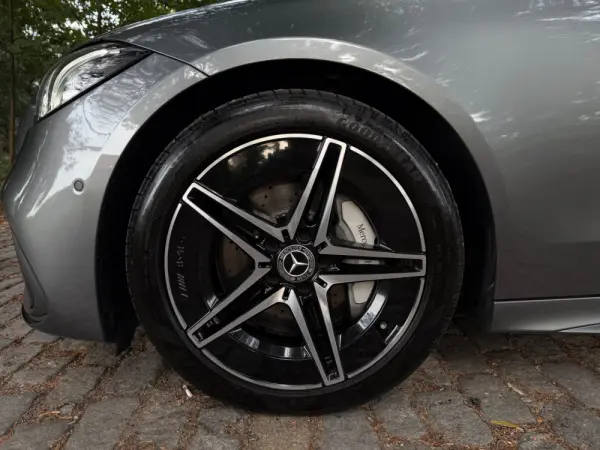 Mercedes-Benz C 220 Station d 9G-TRONIC AMG Line 62